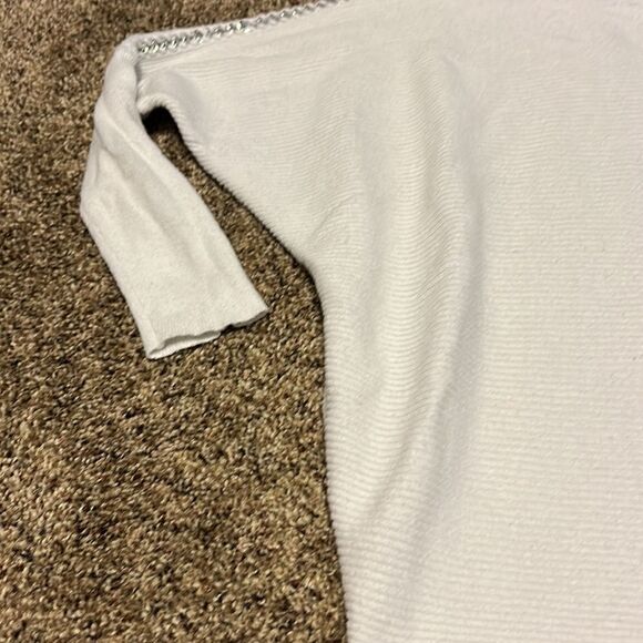 Jennifer Lopez 3/4 Shirt - Picture 2 of 6